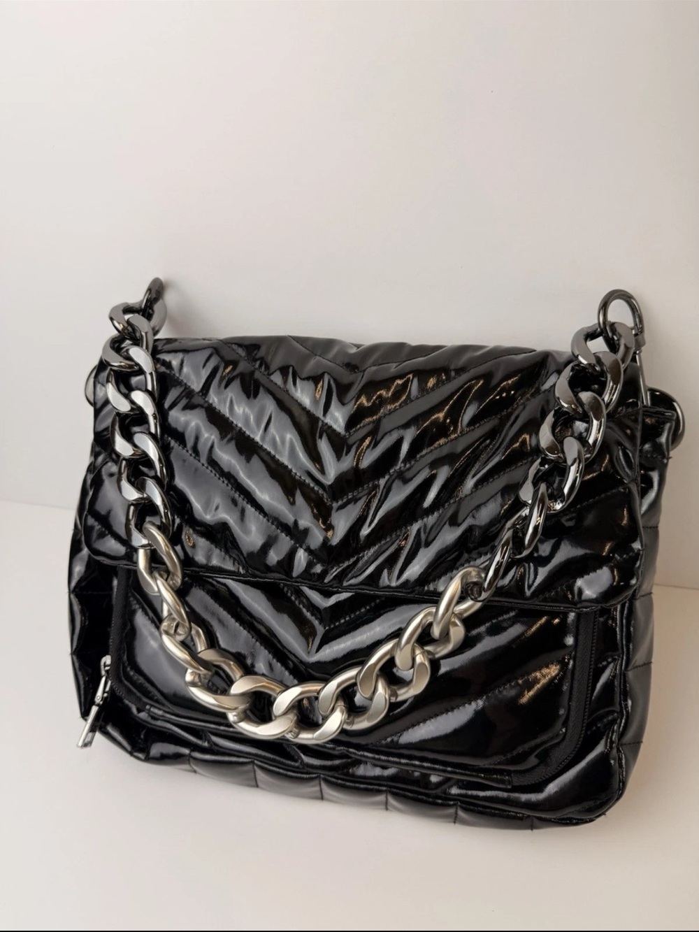 Think Royln Muse Black Patent Bag Chain Strap Missing Long Strap